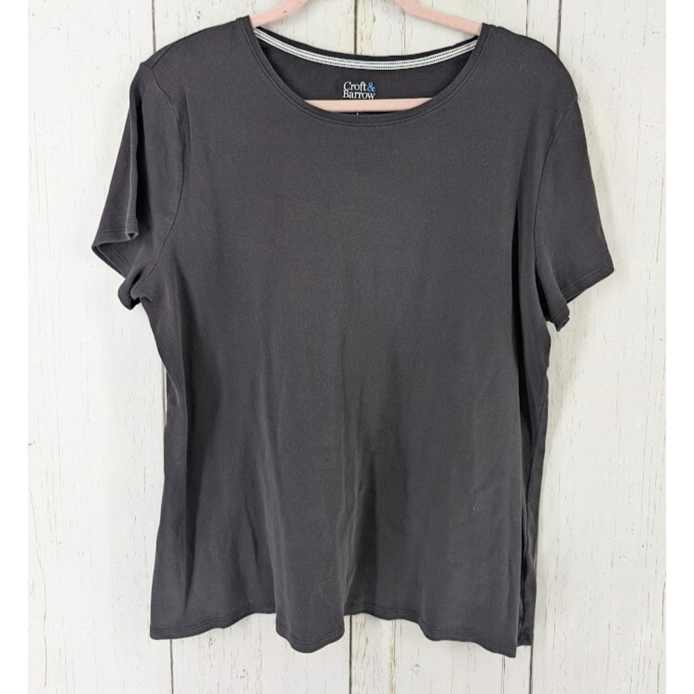 Croft Barrow Size Large The Classic Tee Black Cotton Short Sleeve Casual Top